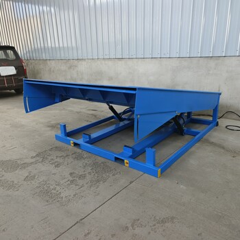 冷庫升降臺叉車(chē)登車(chē)橋液壓裝卸升降機升降平臺