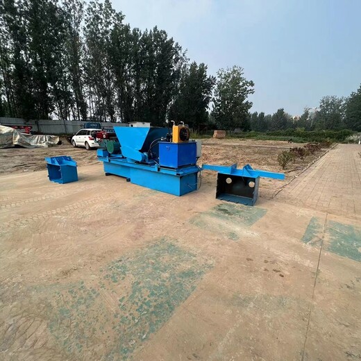 灌溉水渠滑膜機(jī)自走式水溝堆砌機(jī)打U型排水渠道成型機(jī)