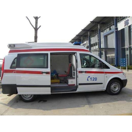 桂林长途病人转运救护车-病人转院医疗护送-服务