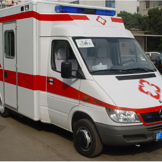 乐山120救护车长途转院回家/异地救护车运送病人