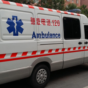 防城港120跨省救护车转运长途护送病人