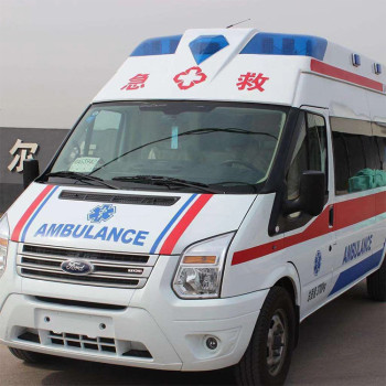 玉树120跨省救护车长途护送病人