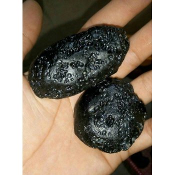 吉林附近私下植物化石收購買家/清三代瓷器收購電話