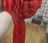西安迎宾剪彩大红花球制作遮盖红绸布批发