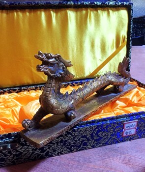 西安鎏金銅龍鎮尺桌擺純銅小飛龍工藝品