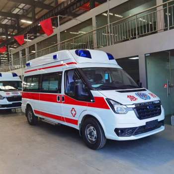 汕头市中心医院跨省120救护车,护送病人出院,全国护送