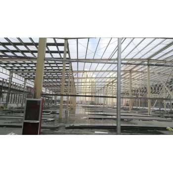 青岛市大型钢结构厂房定制胶州钢结构拱形屋顶搭建量身定制