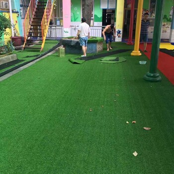 重慶仿真草皮假草坪安裝幼兒園足球場草坪仿真樹枯景觀枯藤