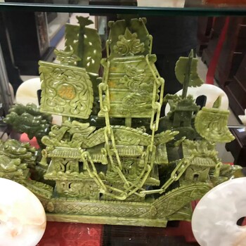 仿玉帆船西安翡翠玉船還有天然藍田玉龍船擺件