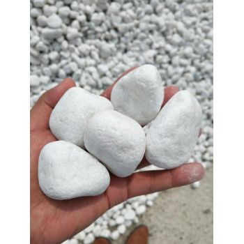 伊春汤旺河区白色石英喷砂除锈净水滤料生产供应商