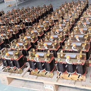 龍巖GW-CTB-700/2CT過(guò)電壓保護(hù)器承諾守信