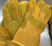 电焊加固护条固定手套工业电焊劳保手套进口家私头层牛皮手套