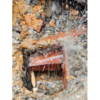 東莞水管漏水檢測，暗管測漏水維修，本地正規(guī)消防管道漏水公司