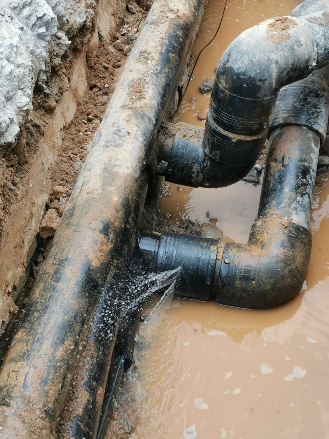 深圳水管漏水檢測，正規(guī)探查消防管道漏水，本地查漏水維修公司
