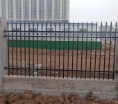 吴忠市蓝白锌钢护栏厂家喷塑锌钢护栏铁艺护栏院墙护栏