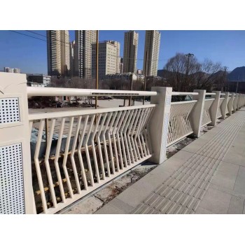 西安桥梁防撞护栏加工定制不锈钢栏杆河道复合管护栏