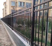 西安锌钢围墙护栏学校铁艺栅栏小区外墙方管栏杆厂家定制