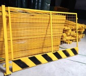 浙江义乌市工地基坑护栏、道路工程安全警示围栏定型化临边防护栏
