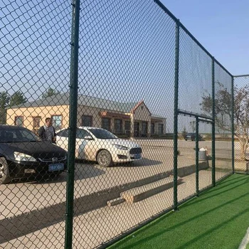 浙江義烏市口字型體育場圍網(wǎng)、球場籠式運(yùn)動(dòng)場圍欄網(wǎng)勾花護(hù)欄網(wǎng)