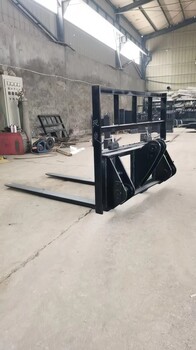 廠家裝載機屬具裝載機加裝抓頭草夾子抱夾規(guī)格
