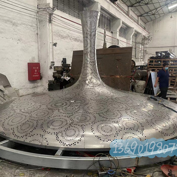 傘狀不銹鋼雕塑鏤空發(fā)光喇叭口蘑菇造型雕塑不銹鋼雕塑