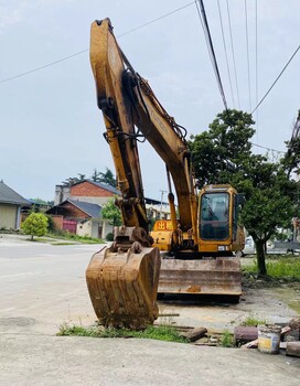 現(xiàn)代210輪式挖掘機(jī)出售