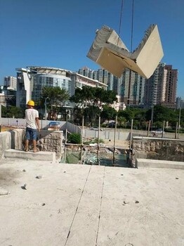 西安混凝土切割拆除繩鋸切割水鉆打孔開門洞破碎拆除