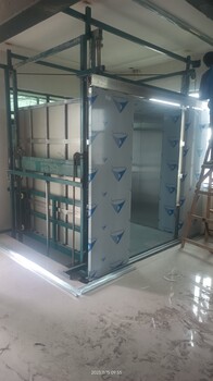 廠房車間貨物提升電梯工地固定式升降平臺(tái)導(dǎo)軌電動(dòng)液壓升降貨梯