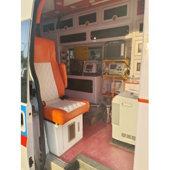 新疆伊犁哈萨克999救护车收费价格表病人转运车租赁公司