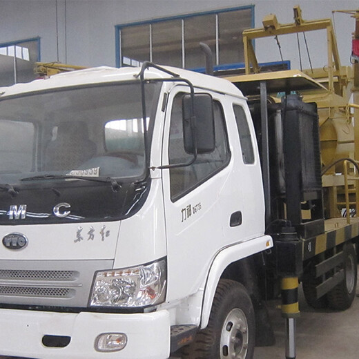 內(nèi)蒙古莫旗/混凝土輸送泵機(jī)-15/30煤礦用混凝土泵_價(jià)格