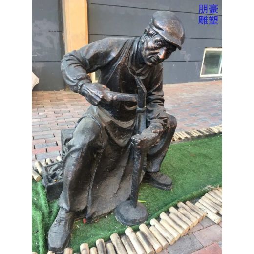 社区修鞋匠雕塑制造商-城区小品-台湾灯光修鞋匠雕塑