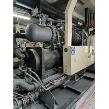 深圳闲置中央空调回收,冷藏设备,水冷冷水机组回收