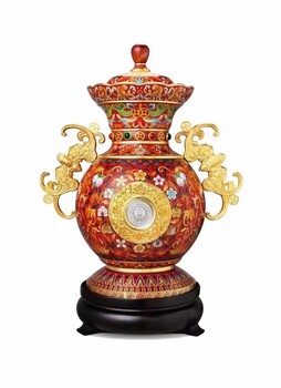 米振雄景泰藍(lán)財(cái)富尊設(shè)計(jì)構(gòu)思匠心，整體造型端莊大氣
