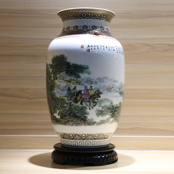 張松茂大師孔明出山冬瓜瓶粉彩瓶-名家瓷器
