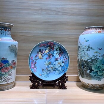 張松茂、徐亞鳳夫妻伉儷創(chuàng)作盛世榮華國之嬌色粉彩對瓶