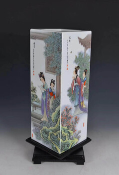 張松茂《西廂記》粉彩四方尊景德鎮(zhèn)傳統(tǒng)粉彩技藝四方鑲器