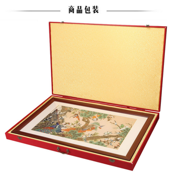 張同祿以景泰藍這一藝術傾心打造《百鳥朝鳳》掐絲琺瑯畫