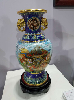 鐘連盛大師的景泰藍(lán)《中國(guó)?！方皙?jiǎng)作品