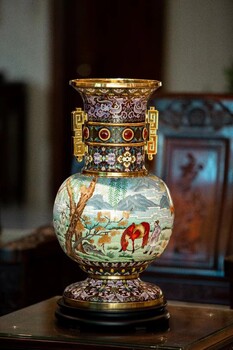 景泰藍郊原牧馬圖戴嘉林、李榮魁大師作品