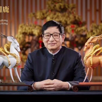 朱炳仁、程淑美《九運中國鹿》將銅雕、花絲鑲嵌工藝結(jié)合