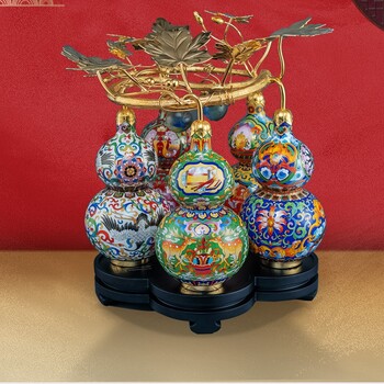 張同祿、戴嘉林等五位大師聯(lián)袂創(chuàng)作景泰藍五大家《五福泰瓶》