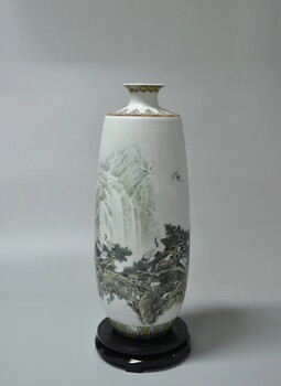 中國工藝美術大師張松茂徐亞鳳大師《松鶴延年》瓷瓶