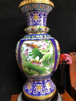 戴嘉林景泰藍(lán)花開四季賞瓶春夏秋冬的美景