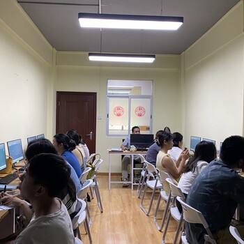 學習平面設(shè)計有必要參加培訓嗎