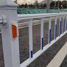 吕梁市政道路护栏机非矮护栏道路分流护栏厂家