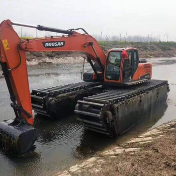 開封船挖機河道清淤價格濕地,水陸兩用挖掘機租賃一站式服務