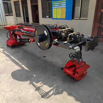 遼寧新款車載吊商家聯(lián)系方式車載橫吊，車載吊機(jī)車載隨車吊