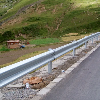 道路護欄板熱鍍鋅高速公路波形護欄雙波三波農(nóng)村鄉(xiāng)村護欄配件交通