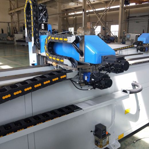 宁波市数控机床及CNC加工设备回收机器人回收公司电话