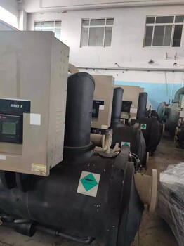 重慶維修制冰機冰塊機，冰磚機，冰淇淋機雨花機。